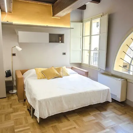 Luxury Studio In Palazzo Bocchi * 博洛尼亚